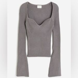 NWT LONG SLEEVE RIB KNIT SWEATER SMALL